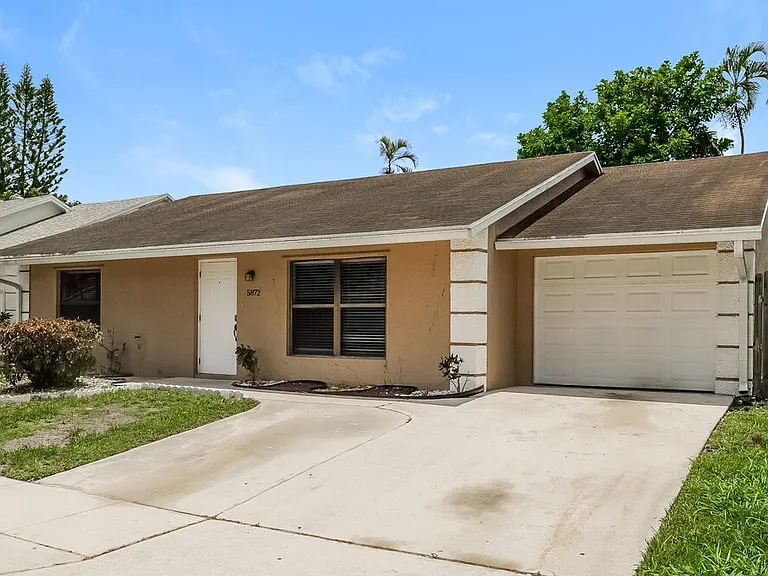 5872 Corson Pl — Photo 3