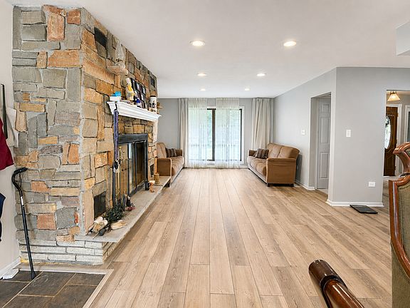 3rd image of 7711 Marjorie Dr