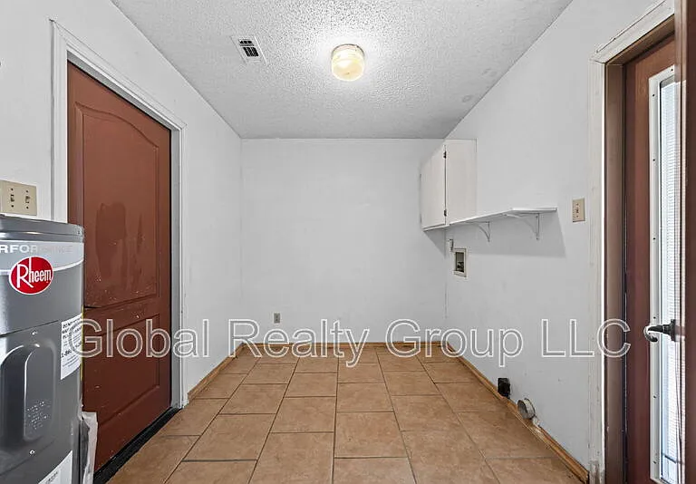 138 Bobolink Dr — Photo 24