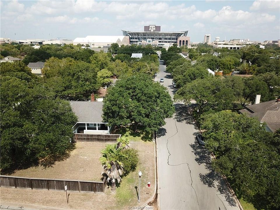 1st image of 500 Fairview Ave