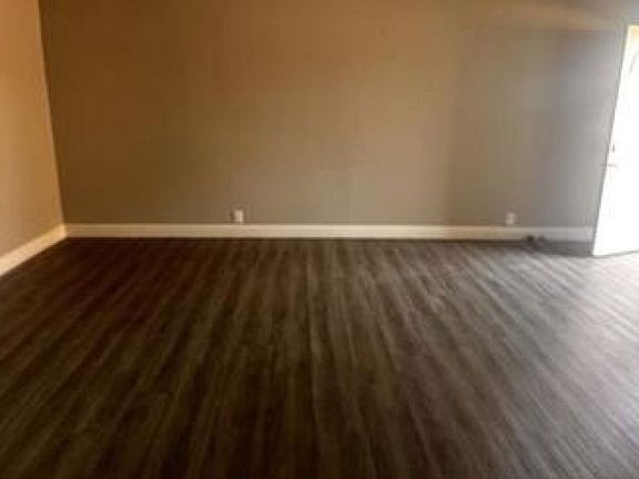 Additional Living Room