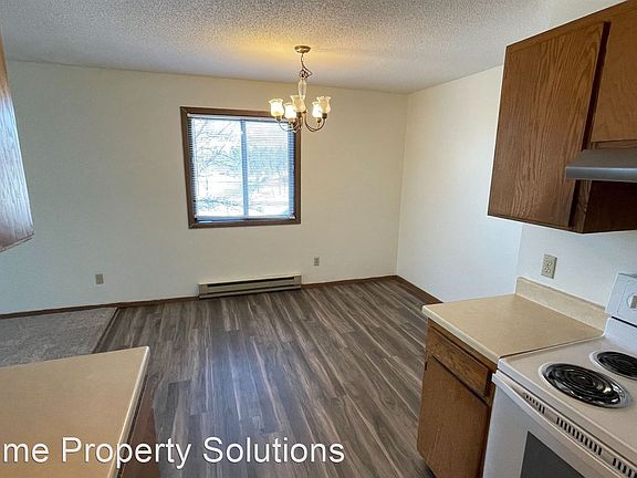 3rd image of 2837 20th Ave S #11474468