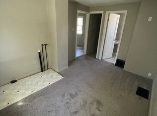 205 8th Ave SW #1/2, Mandan, ND 58554