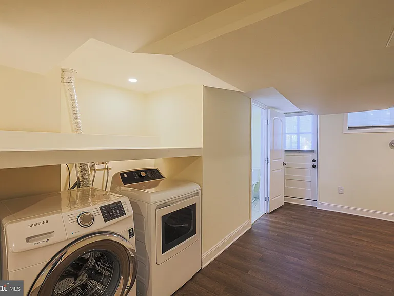214 Overbrook Rd — Photo 17