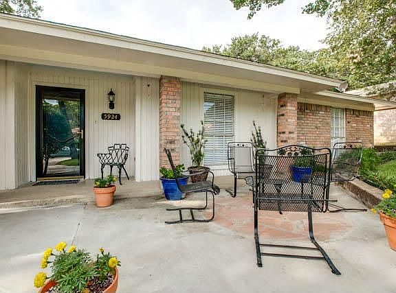 3rd image of 5924 Woodmeadow Dr