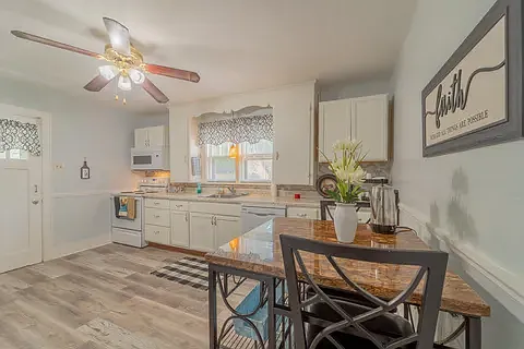 3436 Melrose Ave NW — Photo 11
