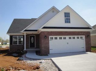 905 Corydalis Ct, Bowling Green, KY 42104