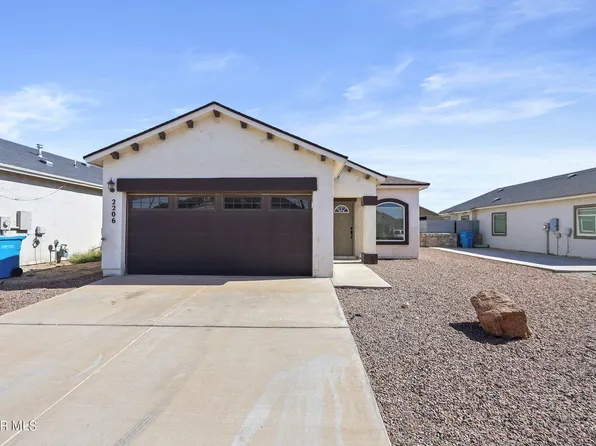 2206 Amber Valley Rd, Socorro, TX 79927