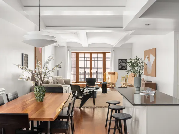 43 West 64th Street image 1 of 14