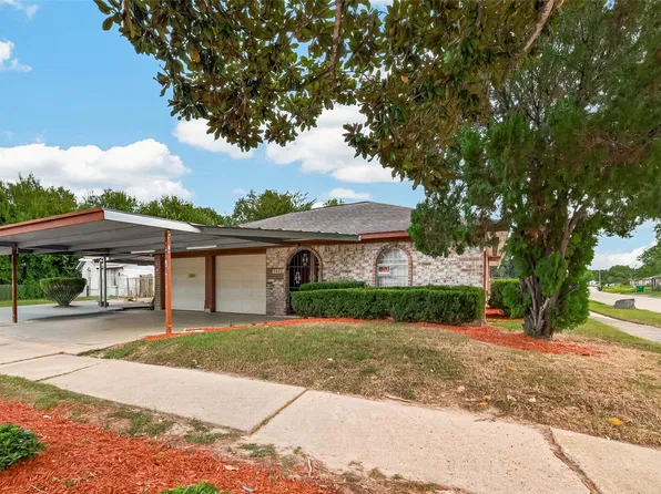 5002 Bay Cedar Ct, Houston, TX 77048