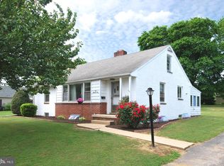 109 E 2nd Ave, Parkesburg, PA 19365