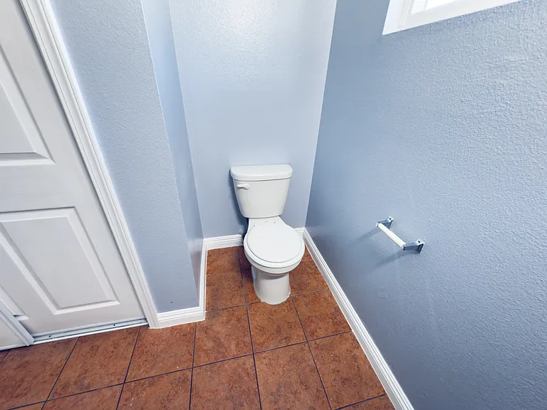 10923 California Ave #A — Photo 7