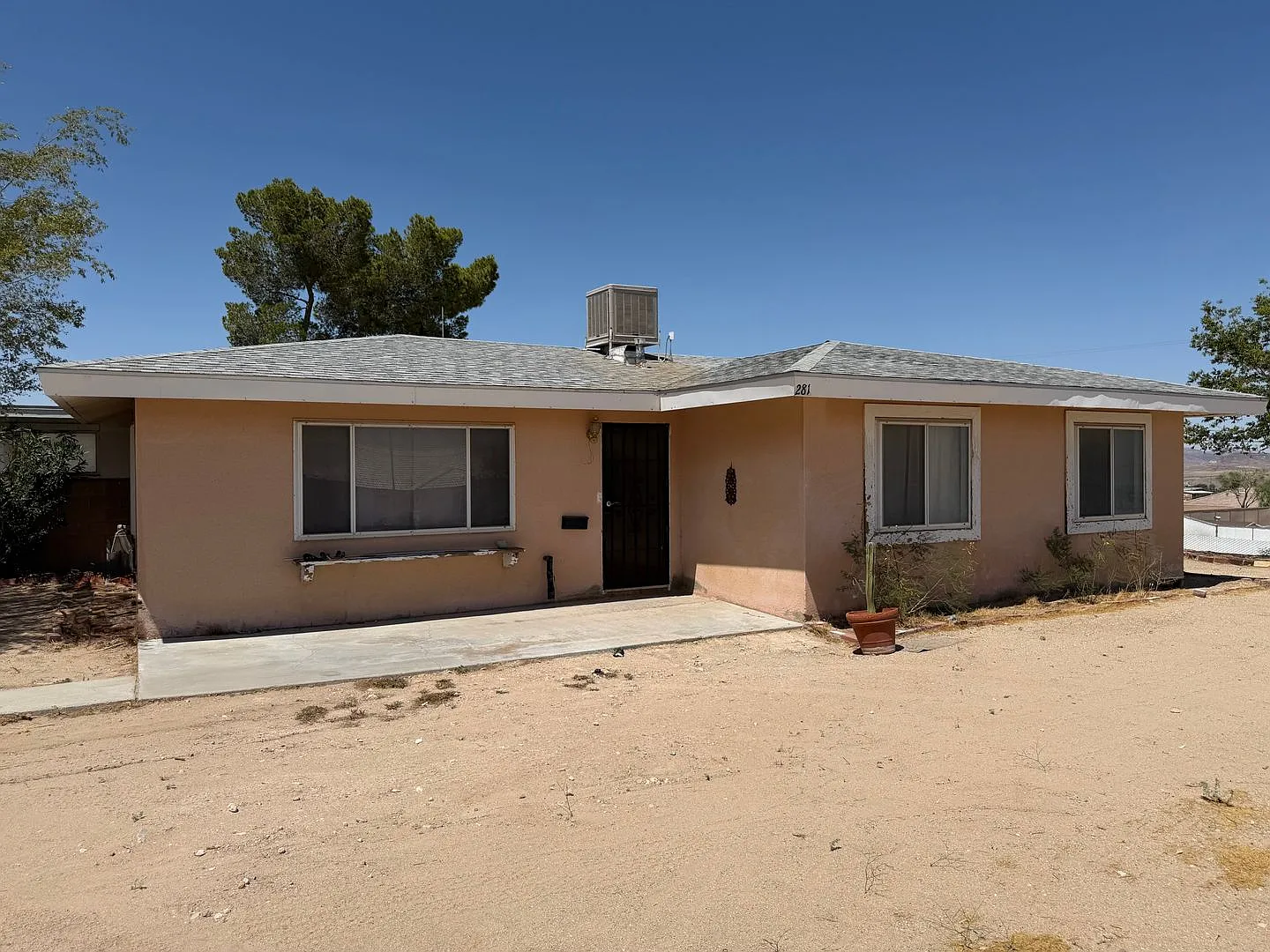 Move In Special!! 1/2 Off 1st Month's Rent Oac (650+ Credit Score) With 1 Year Lease! 3 Bedroom 1... — Photo 2