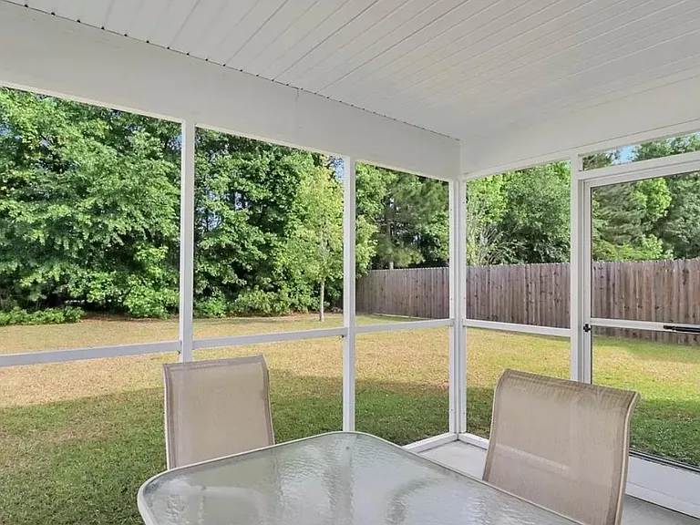 25 Bainbridge Way — Photo 6