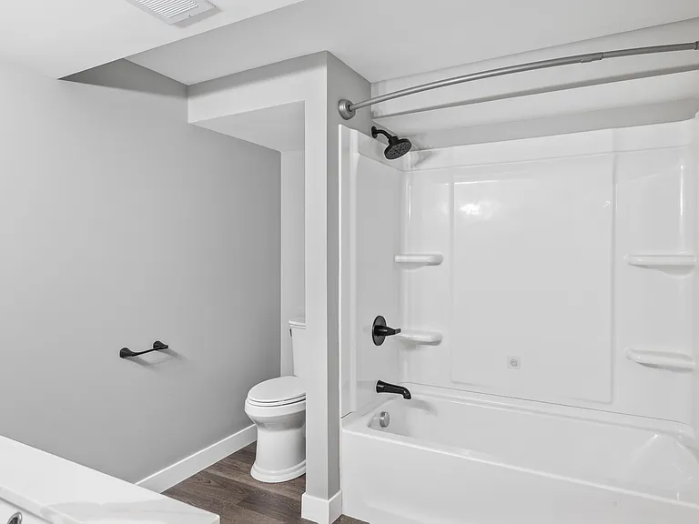 3400 Las Vegas Dr NE — Photo 19