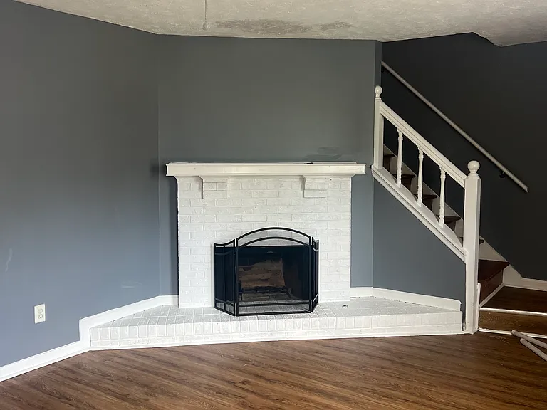 769 Joseph Cub Dr — Photo 2