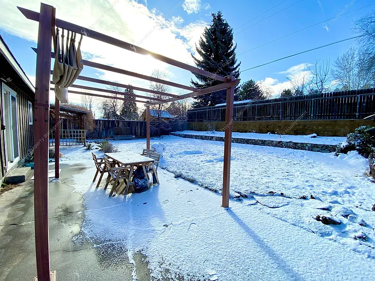 1213 NE Hollinshead Dr — Photo 26