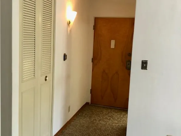 2336 Brown St APT F, Alton, IL 62002