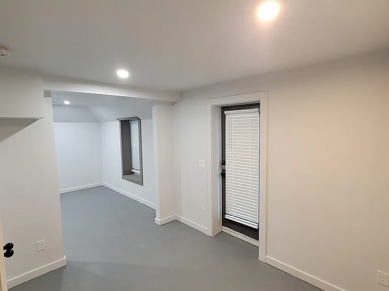 2517 Ryne St NW #2 — Photo 11