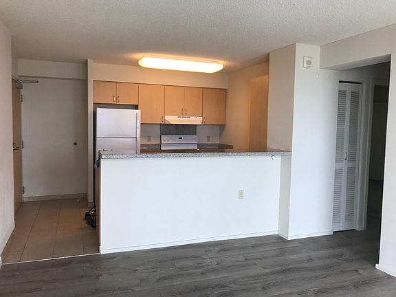 3rd image of 1315 Kalakaua Ave APT 2003
