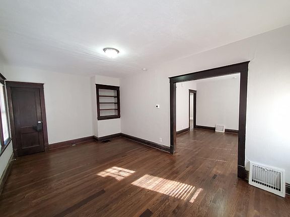 2nd image of 345 Spruce Ave