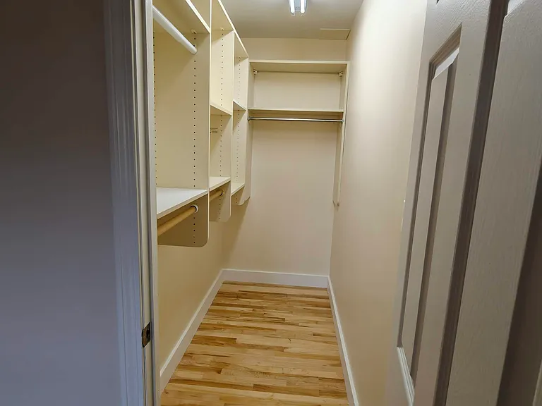 227 Summit Ave #E202 — Photo 6