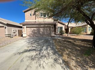 2640 E Silversmith Trl, San Tan Valley, AZ 85143