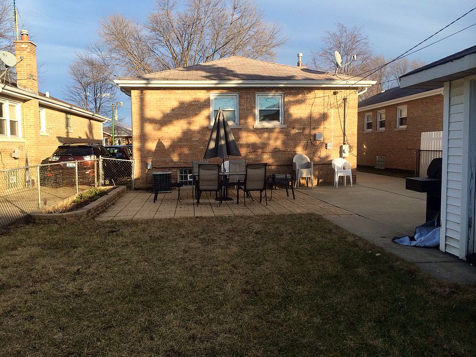 1st image of 10330 S Saint Louis Ave