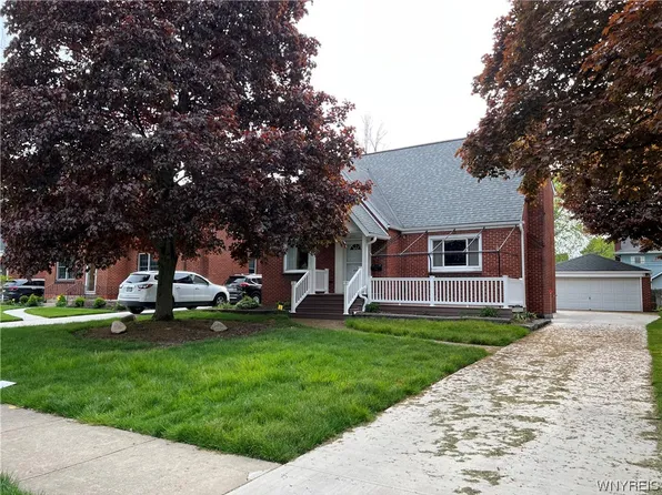 297 Mount Vernon Rd, Amherst, NY 14226