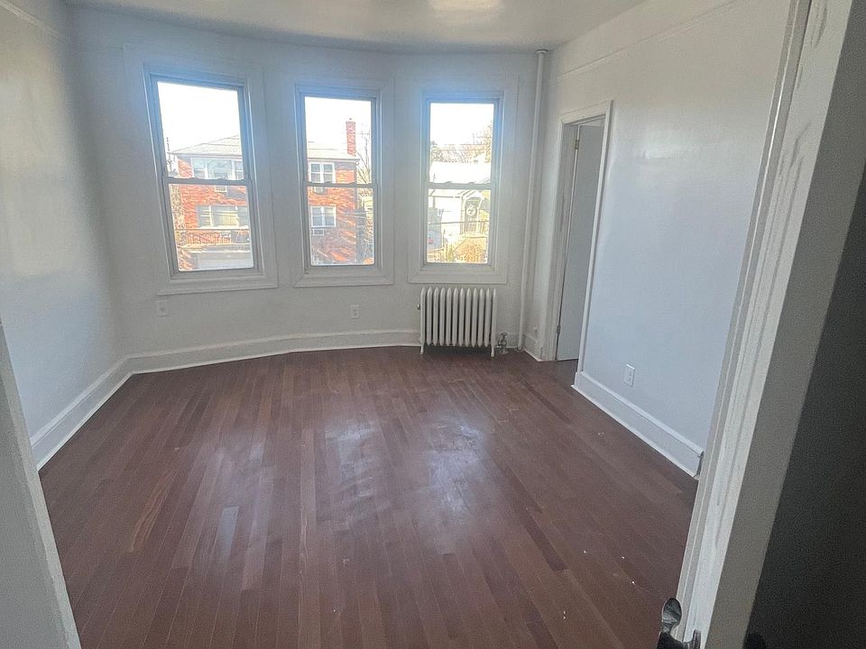 1st image of 40 Mulberry St #2A