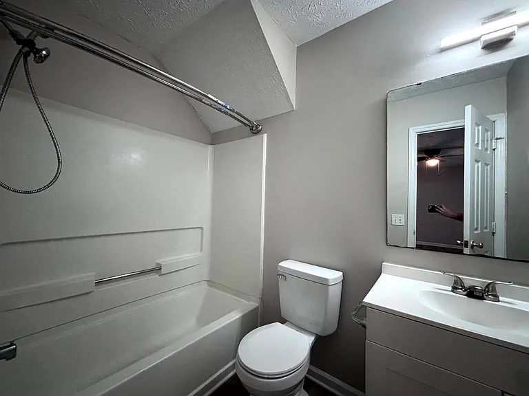 2508 Lull Water Dr — Photo 14