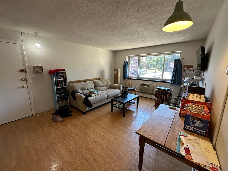 239 Kelton St #49 — Photo 5