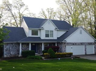 3128 Hunters Way, Pinckney, MI 48169