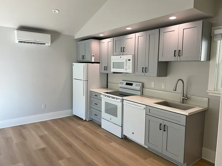 1424 Toro St #A — Photo 5