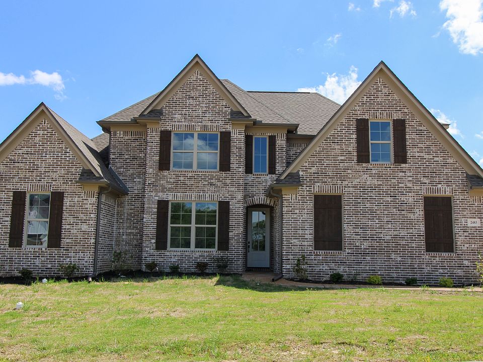 1st image of 2483 Beauvoir Dr