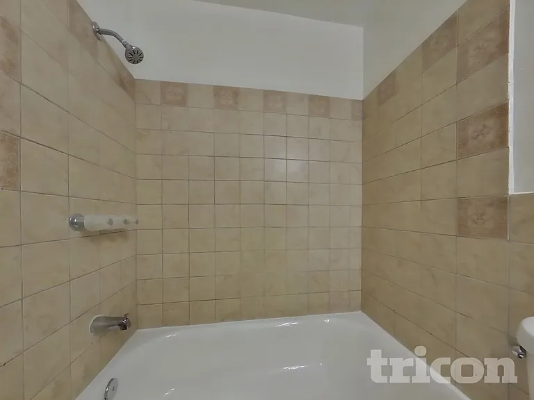 1626 W Pepper Pl — Photo 14