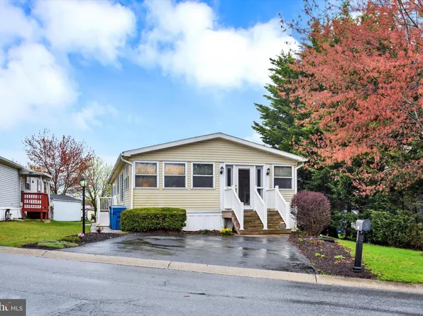 127 Wheaton Pl, Harrisburg, PA 17112