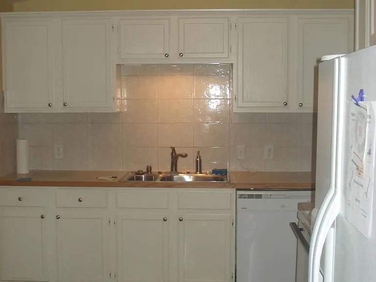 2301 W 73rd Ter — Photo 16