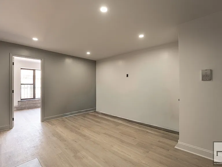 103 Essex St #2F — Photo 4