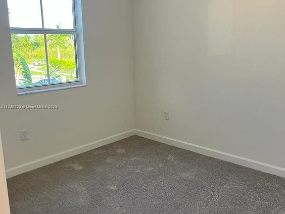 3rd image of 2626 SE 10th St #2626
