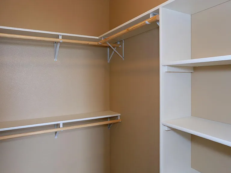 Walk In Closets