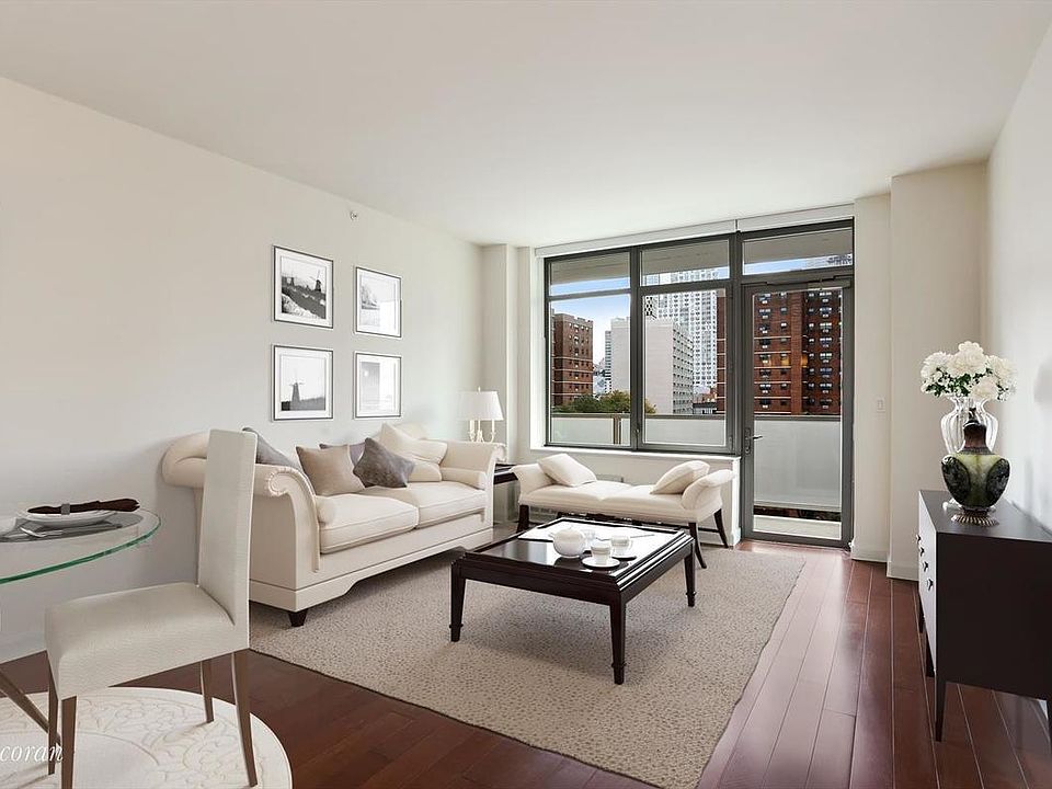 1st image of 81 Fleet Pl APT 3C