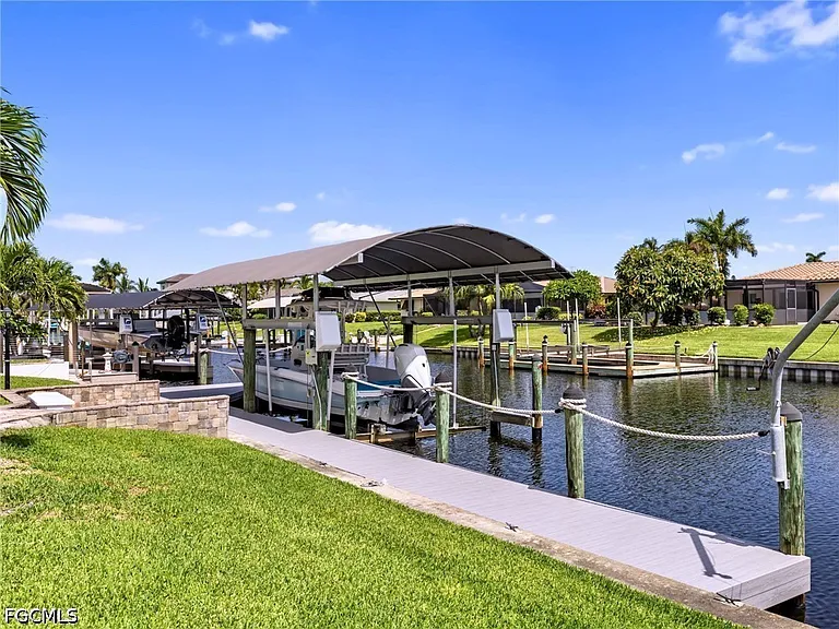 1029 Wittman Dr — Photo 44
