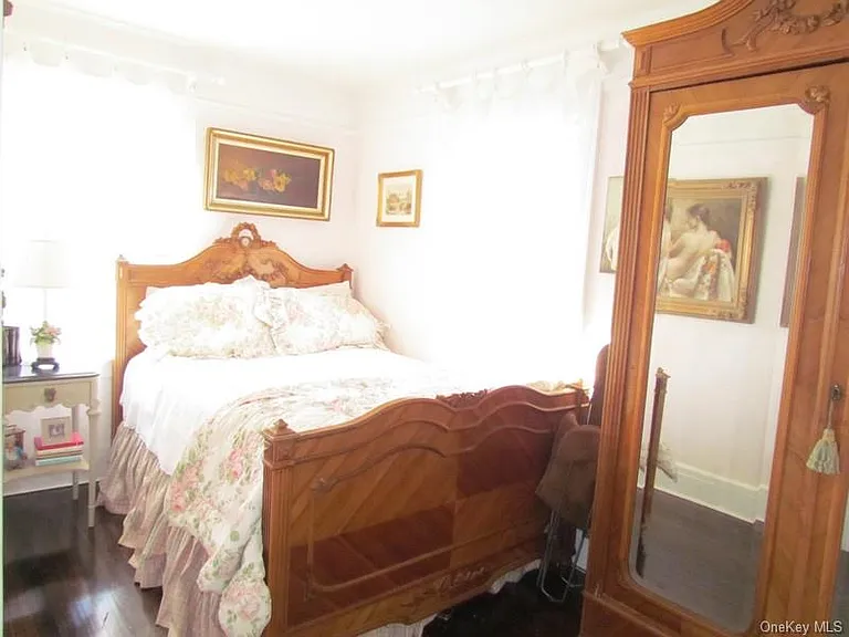 29 Ash St — Photo 10