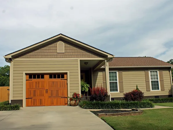 36 Woodmere Ct, Williamston, SC 29697