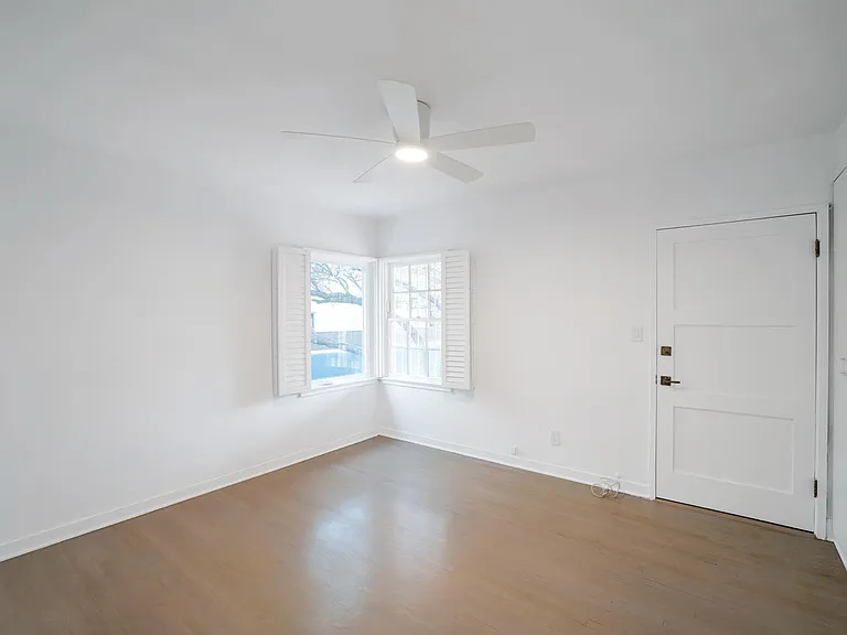 1815 E Waverly St #1 — Photo 13