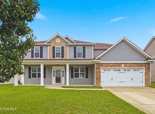 1442 Seabiscuit Dr, Parkton, NC 28371
