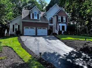 6112 Sedgefield Ter, Midlothian, VA 23112