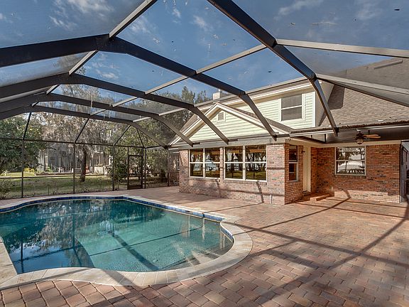 Screened Pool