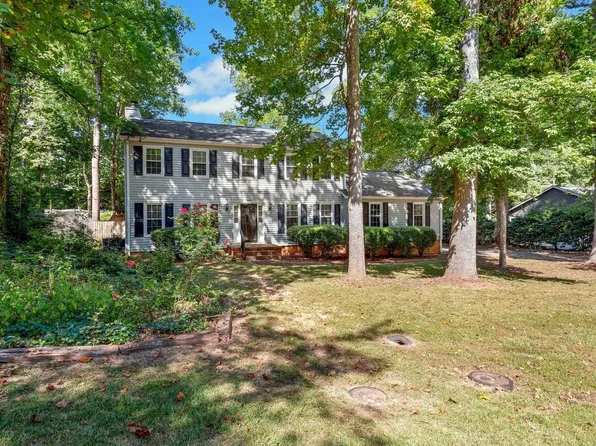 11 Tall Tree Ln, Taylors, SC 29687